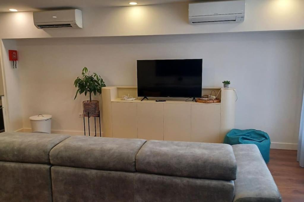 A H - Apartment Oporto Downtown Exterior foto